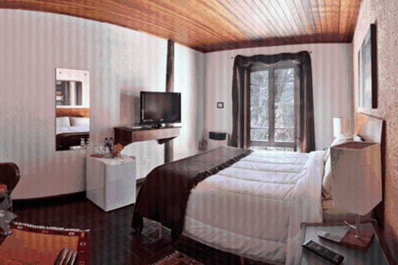 Pousada Villa Tambo Campos do Jordao Bagian luar foto